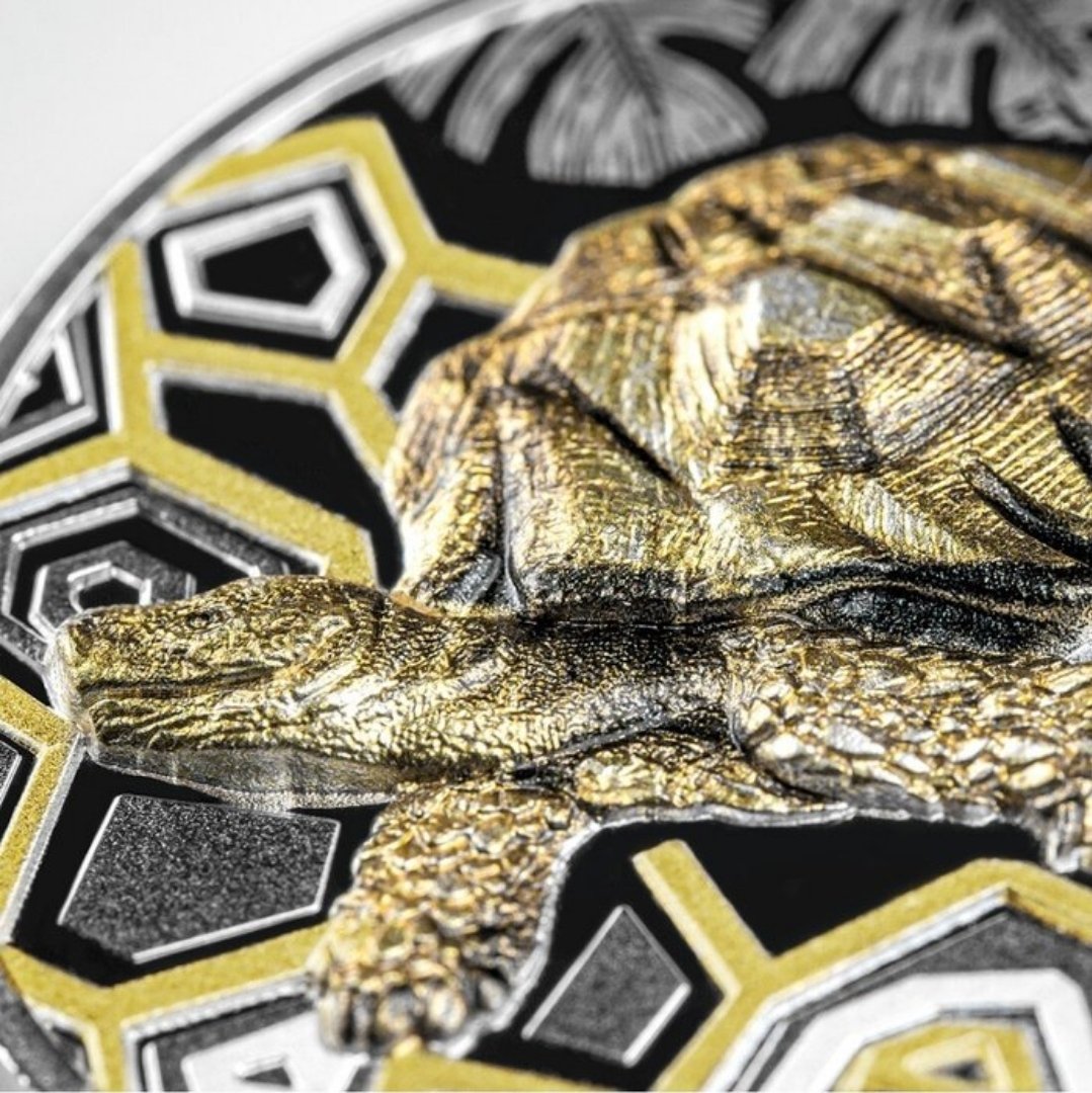 đ˘ Be Strong â Turtle 2022
1 oz Proof Silver ⢠Gold Plated ⢠Kun 500 stk worldwide - Billede 4