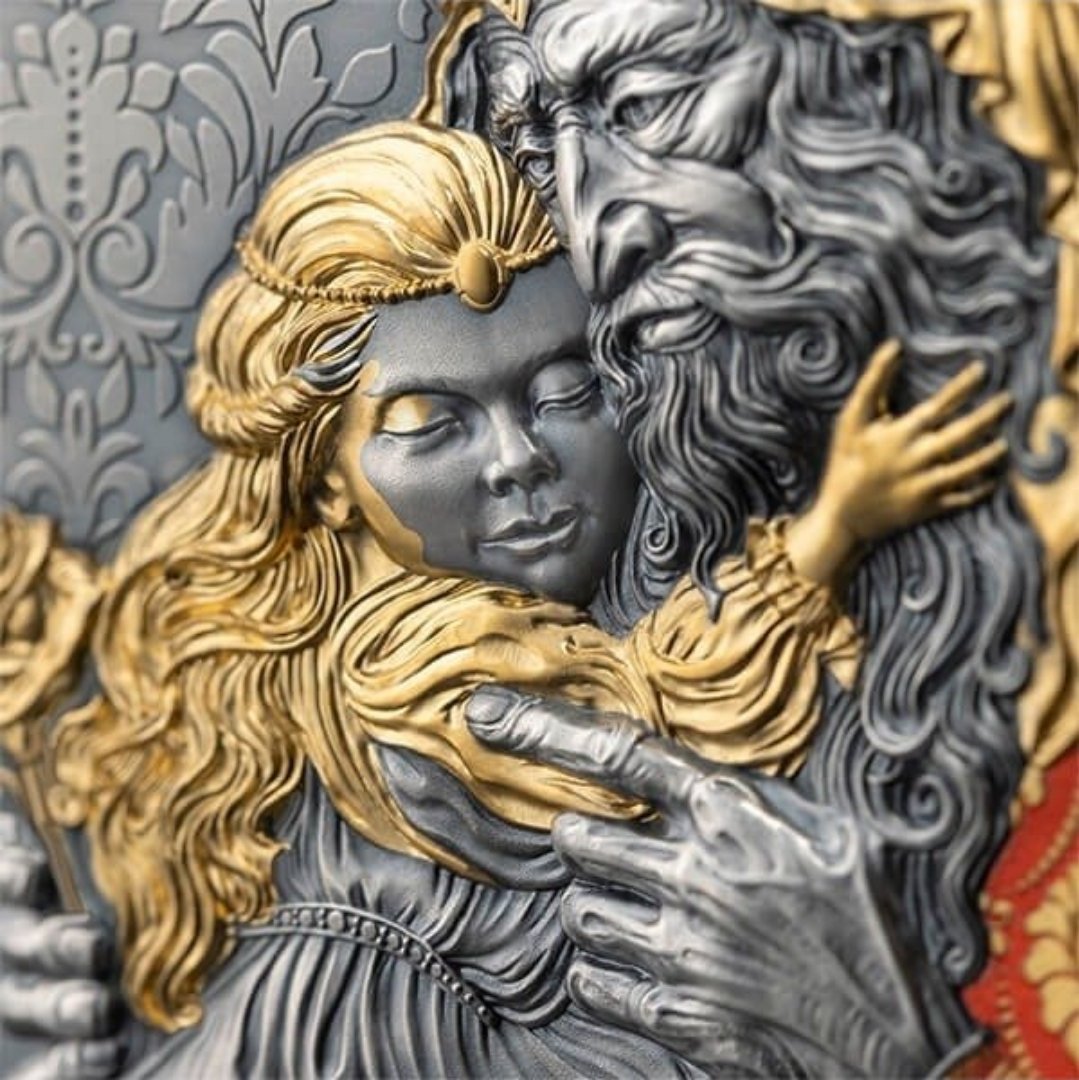 👑 The Golden Touch – Twists of Destiny 2023
2 oz Silver .999 • High Relief • Forgyldning • Antique Finish
Kun 500 stk worldwide - Billede 3