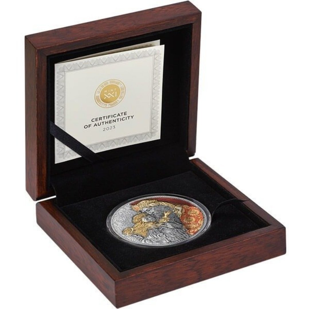 👑 The Golden Touch – Twists of Destiny 2023
2 oz Silver .999 • High Relief • Forgyldning • Antique Finish
Kun 500 stk worldwide - Billede 5